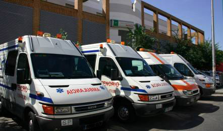 Los conductores de ambulancias públicas estudian una posible huelga general en la provincia de Sevilla