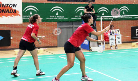 Natación, badminton, gimnasia, rugby o voleibol,... descubre dónde participar en Sevilla 