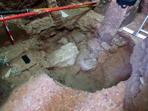 Nuevas excavaciones confirman el hallazgo de las termas romanas de Cantillana