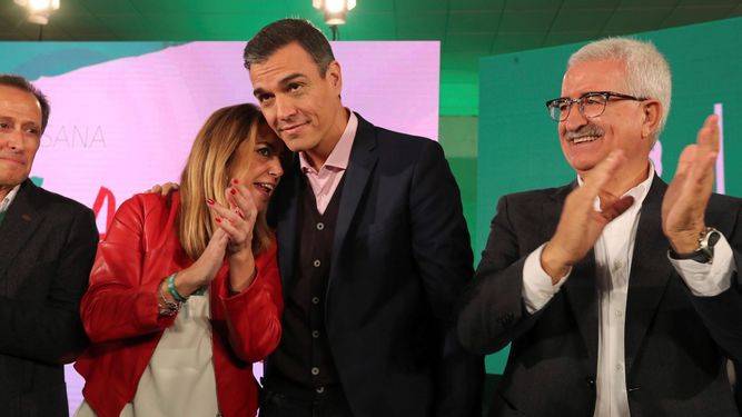 Susana Díaz defiende su campaña en «positivo» y «pensando» en Andalucía