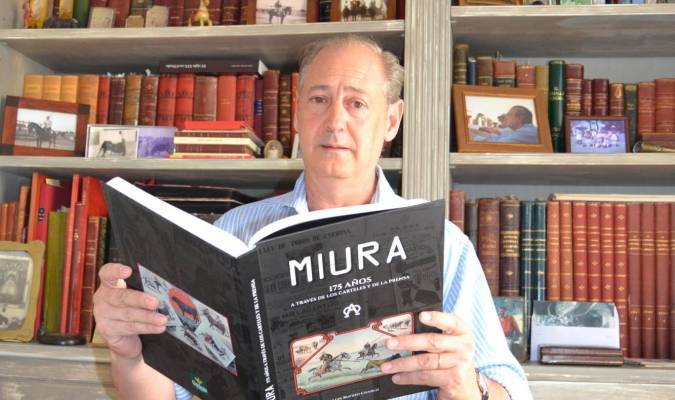 Luis Rufino: «He recogido la memoria de seis generaciones»