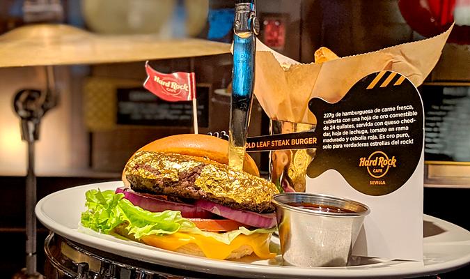 La hamburguesa de oro de 24 quilates de Hard Rock Café. / M. O.