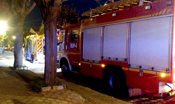 Vehículos de bomberos de Sevilla en una imagen de archivo. / El Correo