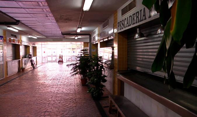 Una de las calles interiores del mercado de San Jerónimo. Foto: El Correo. 