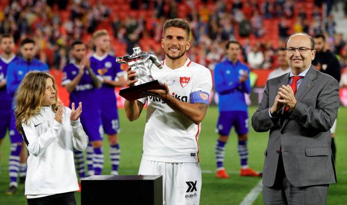 El Sevilla vence al Schalke y se adjudica el X Trofeo Antonio Puerta