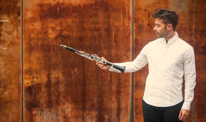 El clarinetista sevillano Pablo Barragán es uno de los ponentes de la masterclass.