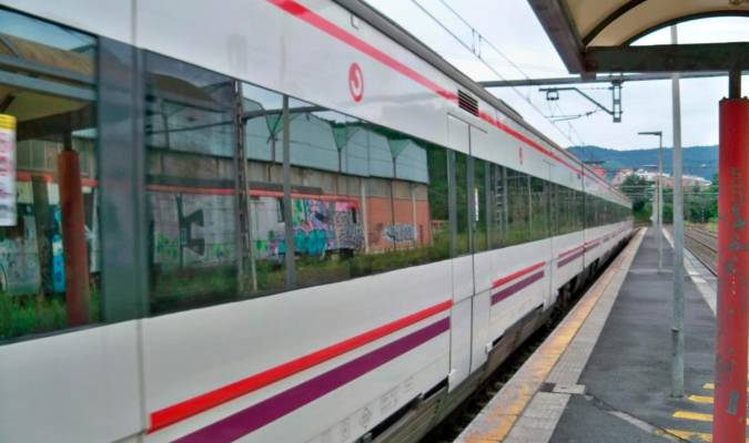 <p>rchivo - Tren de Renfe Cercanías Bilbao /</p><p>EUROPA PRESS - ARCHIVO</p>