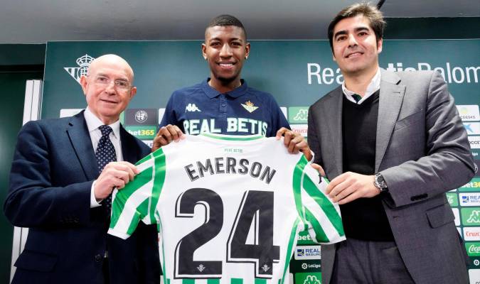 El nuevo jugador del Real Betis, Emersón. / EFE