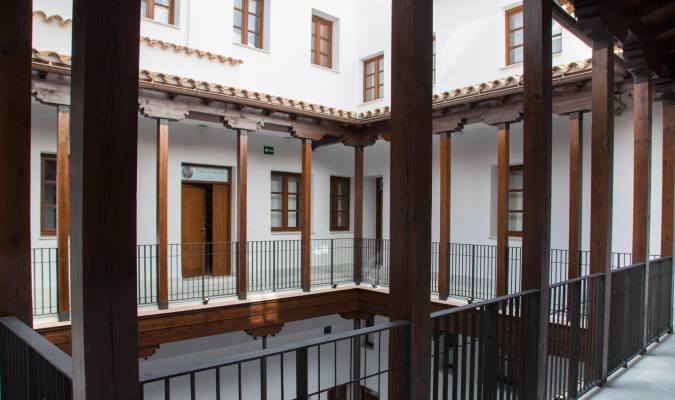 Una de las renovadas estancias del Palacio Buenavista. Fotos: El Correo.
