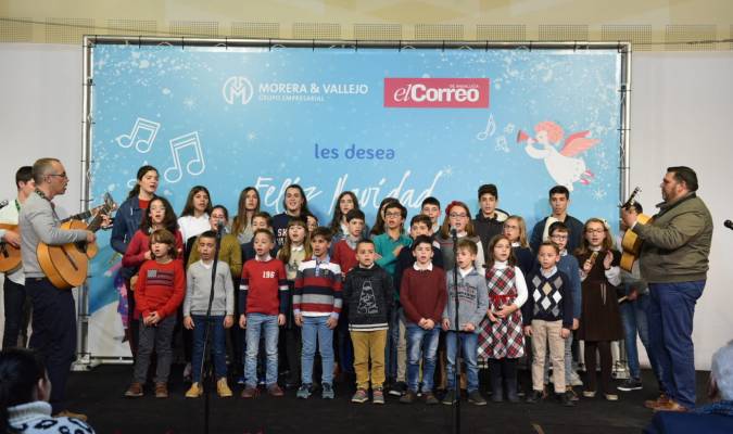 Coro Los Niños del Belén de Los Palacios y Villafranca. Foto: Jesús Barrera.