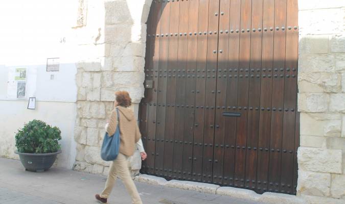Portada del convento, un antiguo palacio, el de San José, de estilo mudéjar. Foto: M.R.