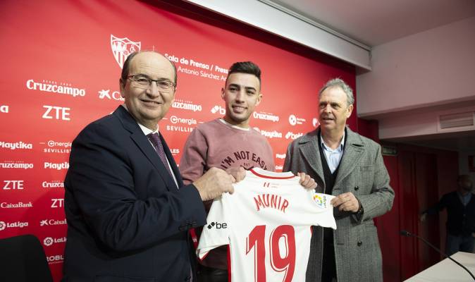 Munir: «Seguro que voy a disfrutar mucho en el Sevilla»