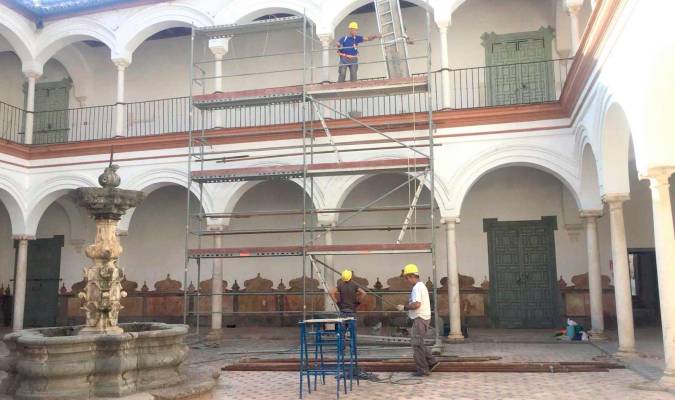 La Asociación de Restauradores denuncia ante la Fiscalía las obras en el Palacio de Peñaflor