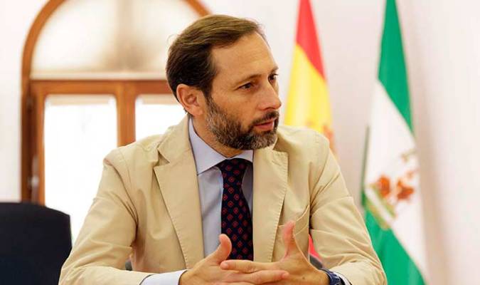 Alejandro Márquez ocupó la jefatura del Gabinete de la Presidencia de la Diputación de Huelva (2007-2011)