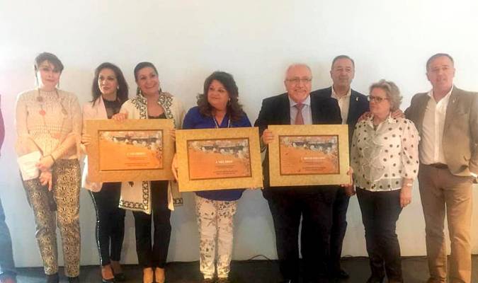 Lola Triana, Luis Baras y Las Carlotas, homenajeados en el VII Encuentro Gente de las Sevillanas