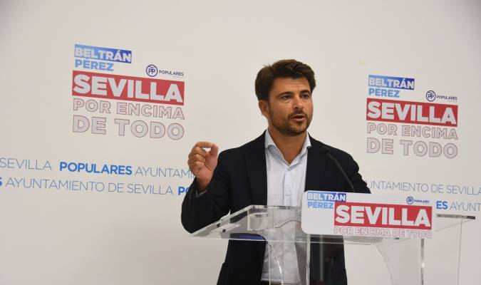 El candidato del PP para el Ayuntamiento de Sevilla, Beltrán Pérez