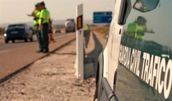Arrollado un Guardia Civil en una persecución en la carretera Jerez-Rota