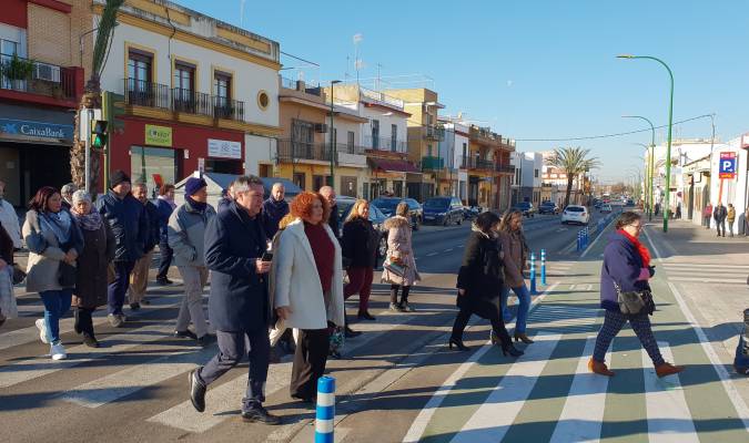 Estado en el que ha quedado esta avenida principal de Torreblanca. Foto: El Correo.