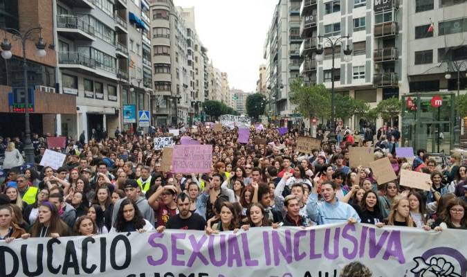 Estudiantes protestan en Andalucía contra el machismo en las aulas