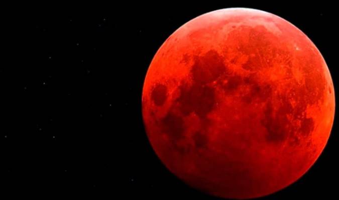 Vídeo | Superluna de sangre con eclipse lunar total