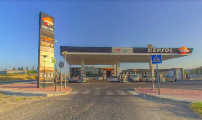 Buscan al atracador de una gasolinera en Mairena del Aljarafe