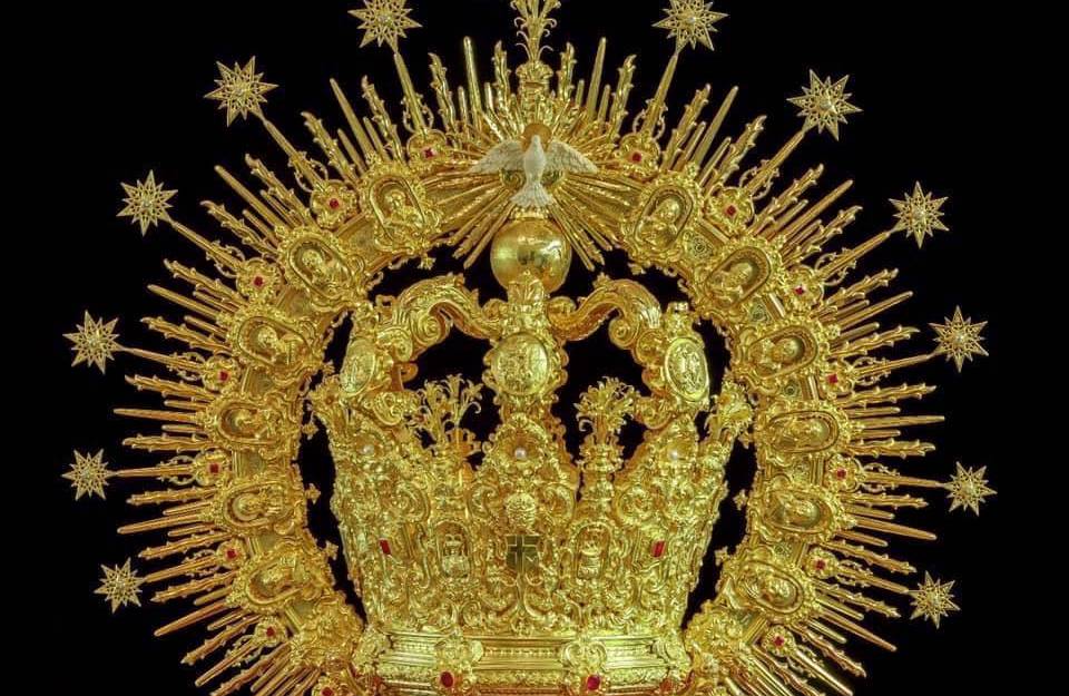 Corona de amor para la Virgen del Rocío