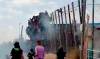 Cinco inmigrantes muertos tras el asalto de 2.000 personas a la valla de Melilla