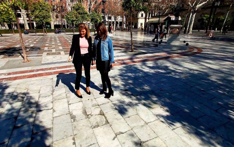 El PP denuncia el estado «indigno» de la Plaza Nueva