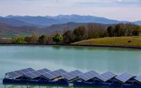 Bruselas quiere duplicar la energía solar instalada en la UE para 2028