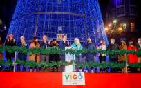 El alcalde de Vigo, Abel Caballero, durante el encendido de las luces navideñas en 2021. / E.P.