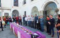 Un momento del acto de presentación de la I Ruta Gastronómica de Cuaresma en Sanlúcar la Mayor. Foto: El Correo. 