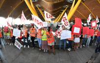 Iberia Express suspende 10 vuelos por la huelga