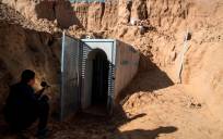 Vista del supuesto túnel construido por yihadistas islámicos junto a la frontera de Israel y la franja de Gaza. EFE/ Jack Guez
