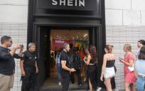 Imagen de archivo de una tienda temporal de Shein en el centro de Barcelona. EFE/Marta Pérez
