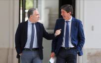 PP y Cs exhiben lealtad con aroma de despedida en Andalucía
