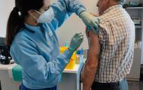 Gripe y Covid: Andalucía vuelve a vacunar sin cita desde mañana