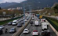 El paro de transporte sigue manteniendo en vilo a España en su novena jornada