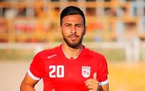 El futbolista iraní Amir Nasr-Azadani 