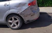 Detenido en Marchena un conductor ebrio que provocó daños en varios coches