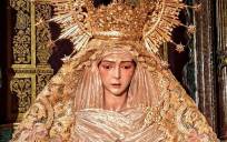 Virgen del Rocío en el presbiterio de Santiago / Manolo Ruiz