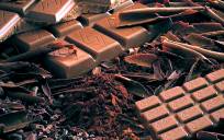 Las mejores tabletas de chocolate negro por menos de 1 euro, según la OCU