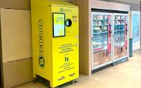 Lagoh incorpora dos máquinas de «recompensa» por reciclar