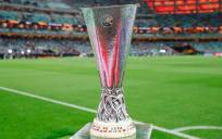 El trofeo de la UEFA Europa League.