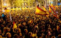 Miles de personas durante la protesta en la calle Ferraz, a 9 de noviembre de 2023, en Madrid. / Matias Chiofalo - E.P.