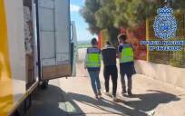 Cuatro detenidos en Sevilla por robar 2.000 ordenadores, un Porsche y una furgoneta