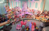 Marchena culmina su Navidad repartiendo cientos de regalos a los niños