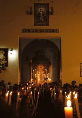 La Bajada se celebra el cuarto viernes de Cuaresma desde la capilla de San Gregorio a la parroquia de Santa María de la Asunción (Foto: Hermandad de la Soledad / Velázquez Fotos)