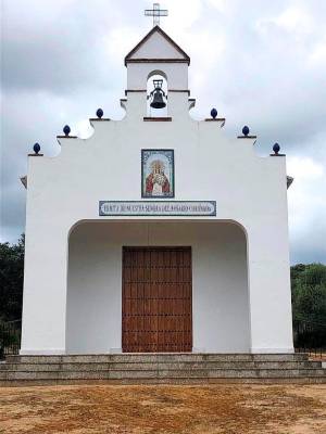 Ermita de La Madroña, a la que la Patrona de Burguillos volverá este domingo después de 31 años (Foto: Hermandad de Ntra. Sra. del Rosario Coronada de Burguillos)