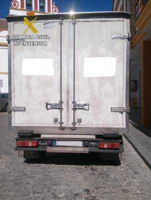 Recuperan un camión robado en La Rinconada tras una ardua persecución