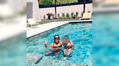 Paula Echevarría disfruta de la piscina con su hija / Instagram
